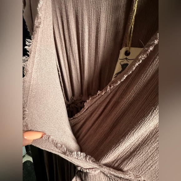 NWT Easel mauve dress size small - Picture 4 of 9